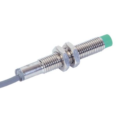 Sensor inductivo m12x47mm, no enrasado, alcance 4mm, cd pnp 3 hilos (na) 10-30vcd carga max. 200ma, terminales