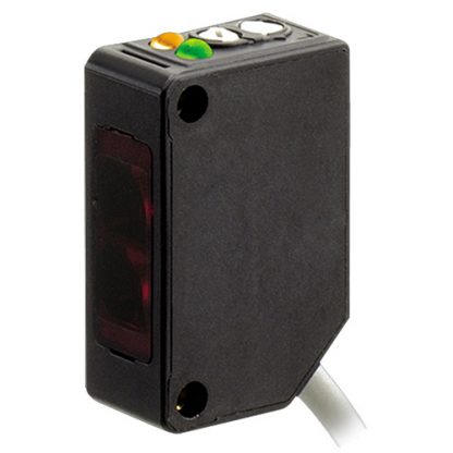 Sensor fotoelectrico difuso con salida PNP alcance 80cm alimentacion 10-30vcd